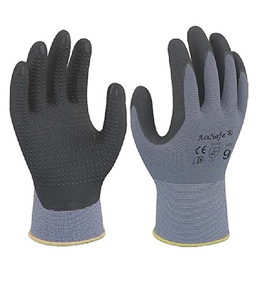 It comes with a breathable coating that keeps hands dry, cool, and prevents fatigue buildup.