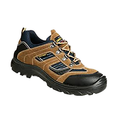 We offer a wide range of KingPower safety shoes that are abrasion, oil and slip resistant, light weight and static dissipative.